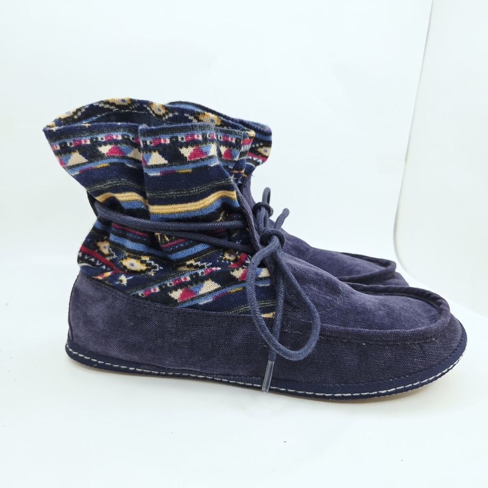 Women's Patterned Ankle Boots - Picture 2 of 12